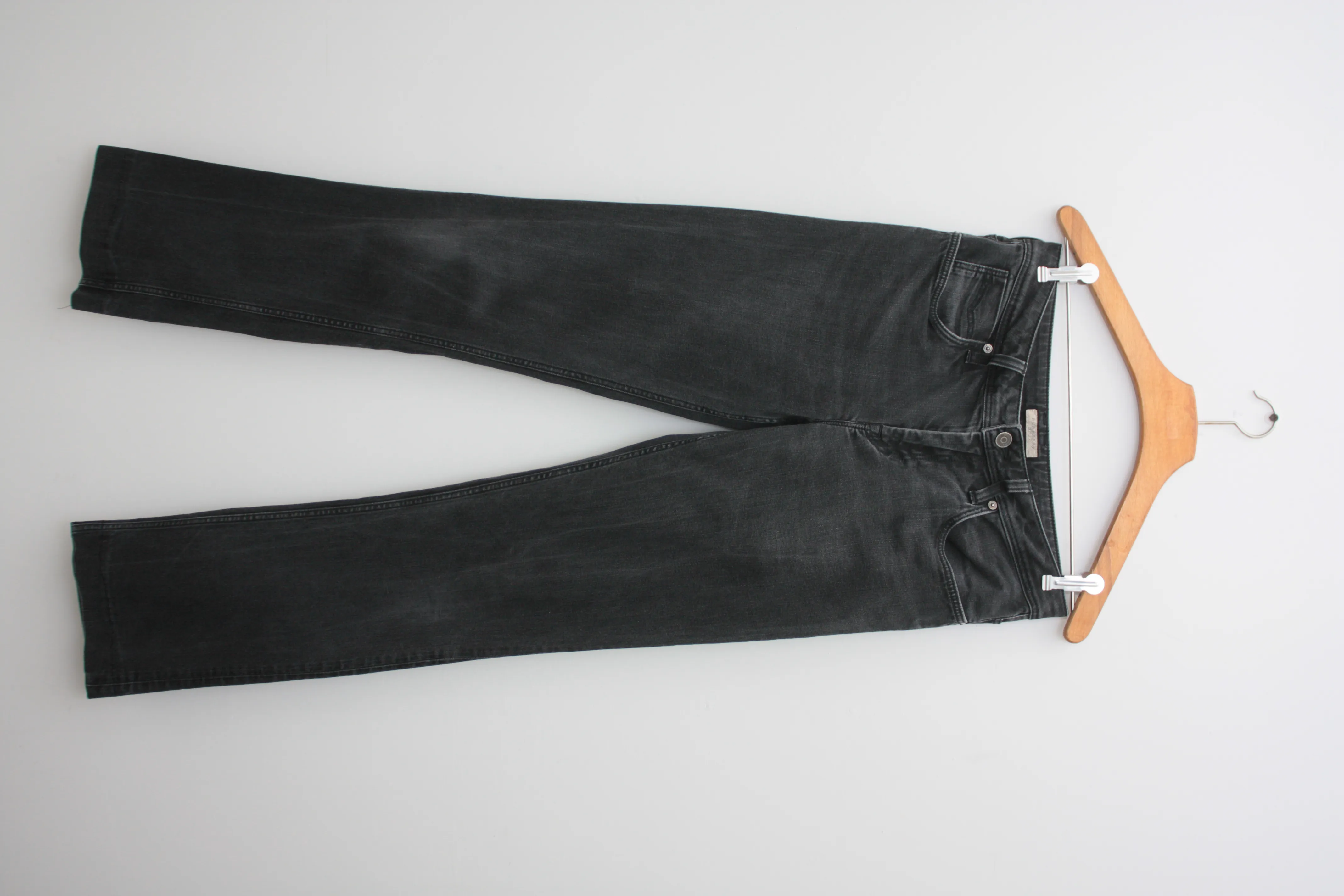 Burberry Brit Stonewashed Grey Denim Jeans Pants Women's 29R