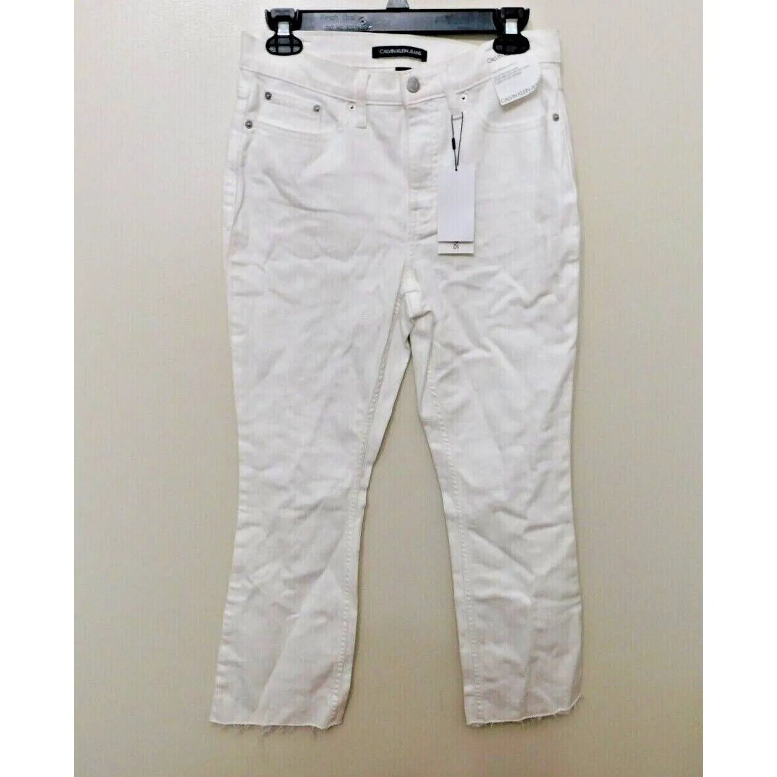 JR486 Calvin Klein High Rise Cropped Kick Bootcut Jeans 28