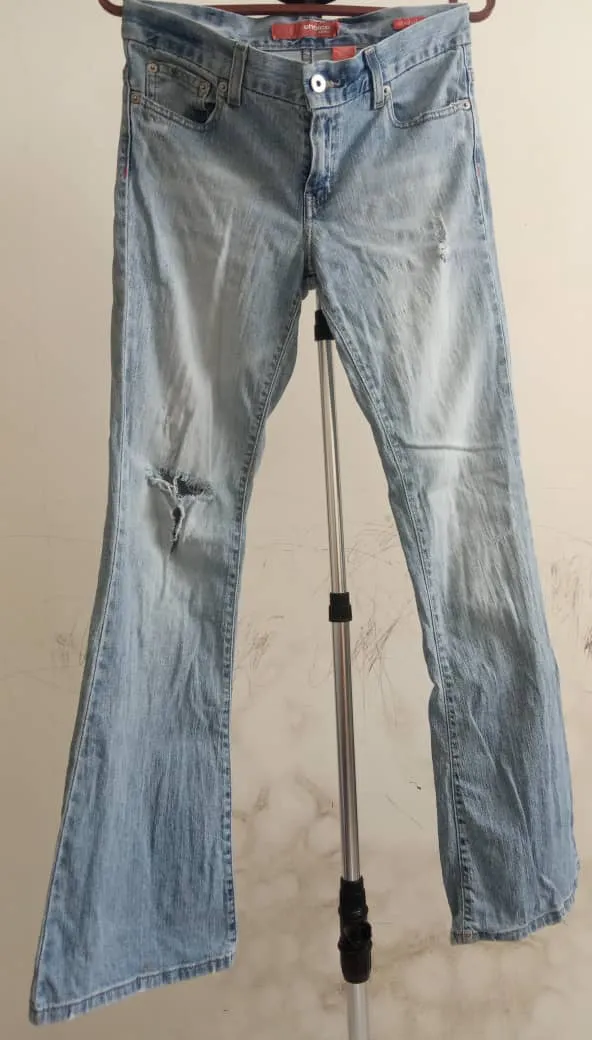 Calvin Klein CHOICE Ultra Low Flare Women Jeans