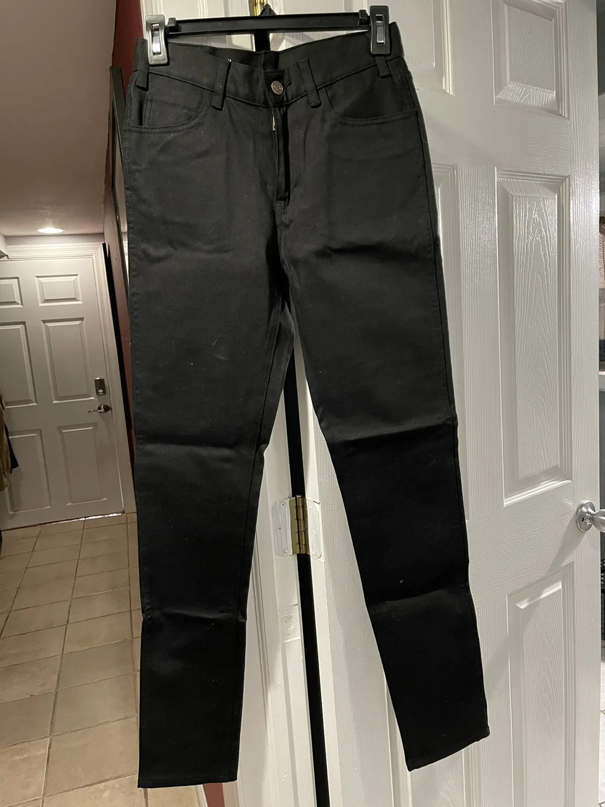 W_SK_001 Black Jeans