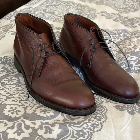 Allen Edmonds Men’s Low Cut Boots