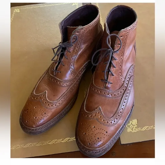 ALLEN EDMONDS FORT WASHINGTON Rugged Brogues Wingtip Lugsole Dress Boots 9 1/2