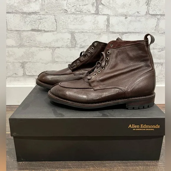 NWOT mens Allen Edmonds Rainier boots