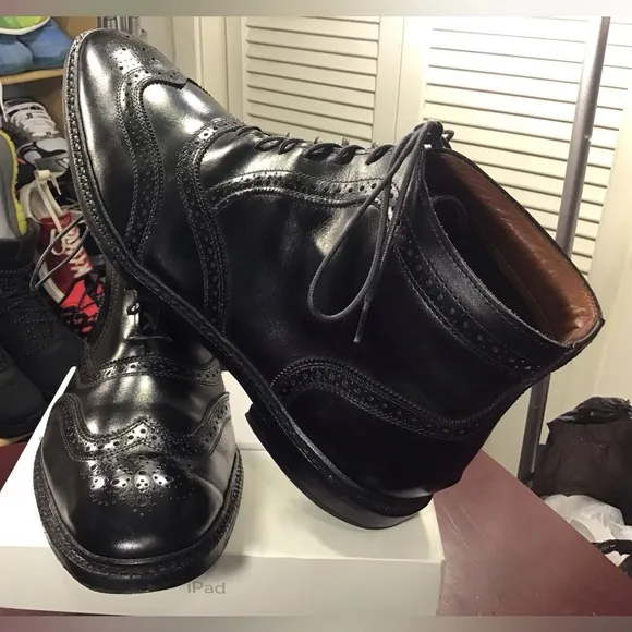 Allen Edmonds 9011 McADAM Black Leather Wingtip Men Dress Boots Size 15 D.