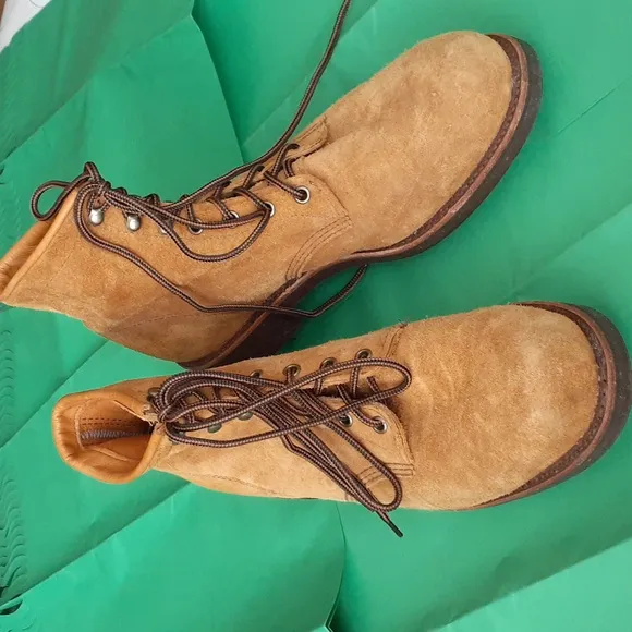 Chippewa Sued leather boots Tan sz 10D