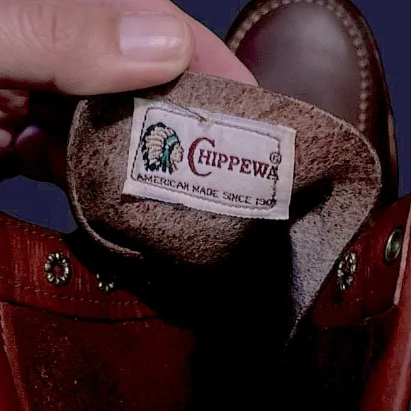 NIB reddish brown vintage Chippewa boots Made In USA! Moc toe 8 inch shaft
              
      NWT