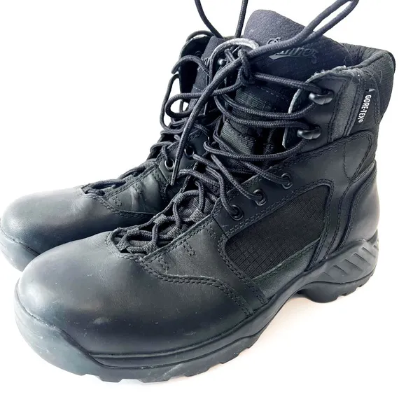 Danner mens Goretex kinetic boot lace up size 10