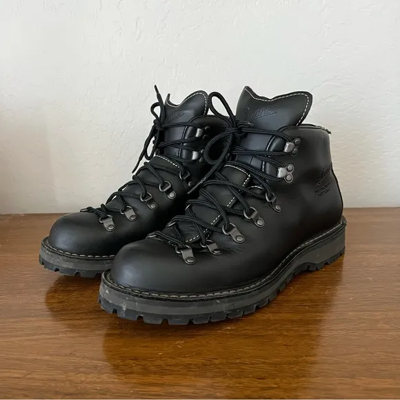 Danner Mountain Light II Gore-Tex Boots Size 11D Black 30860 Made USA $440