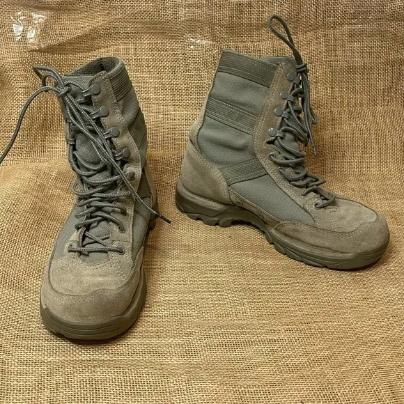 Danner USAF Rivot TFX 8" Sage Green Tactical Combat Boots size 7.5D(Men's)