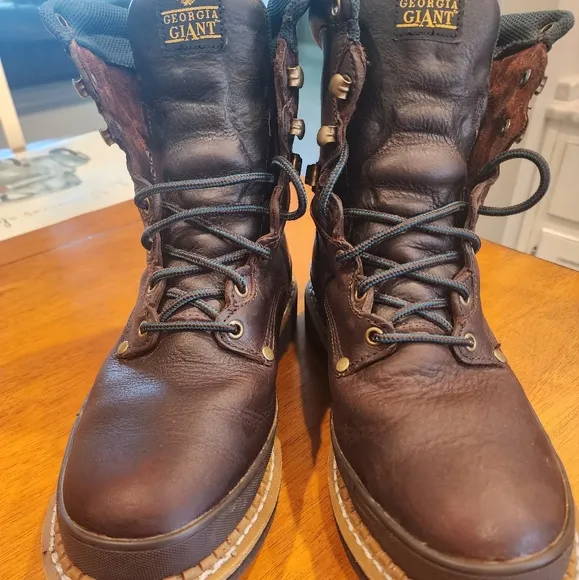 Georgia Giant Oil and Slip Resistant Work Boot, size 10. NWOT.