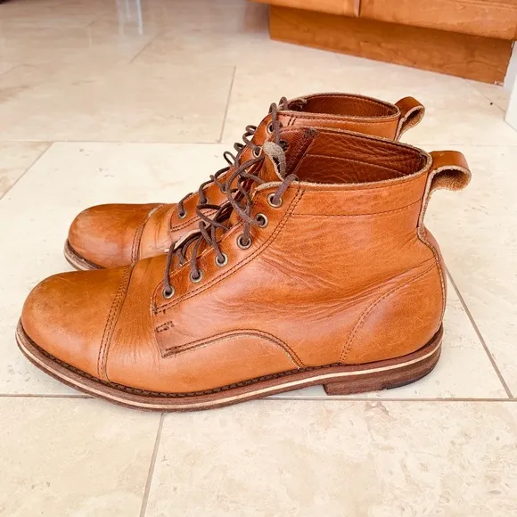 Helm Boots Men's 9.5 — Muller Teak