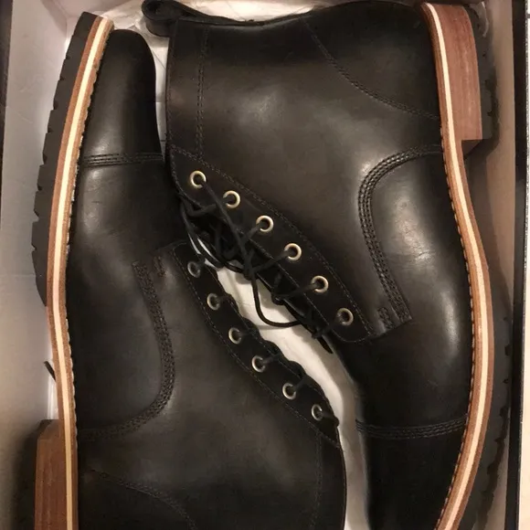*New* Helm Men’s Black Boots
          
      NWT