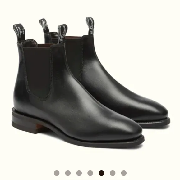 R.M. Williams The Comfort Craftsmen boots size 13.5(12.5) regular width BNWB
          
      NWT