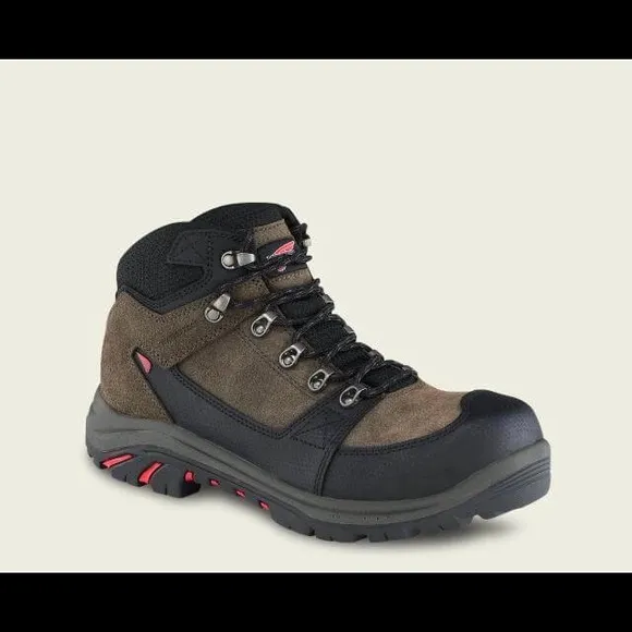 Red Wing Boots
Tradesman 6613