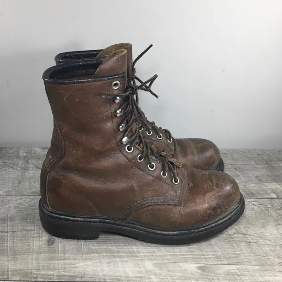 Red Wing Men's 2233 SuperSole 8 inch Safety Toe Lace-Up Work Boots Brown Size 5