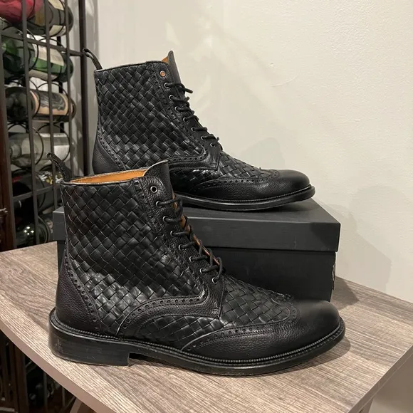 Taft Saint Boot in Black