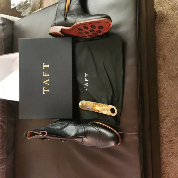 Taft the double monk Chelsa black boot, size US10 men 43EU