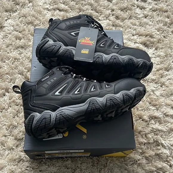 Mens Boots
          
      NWT