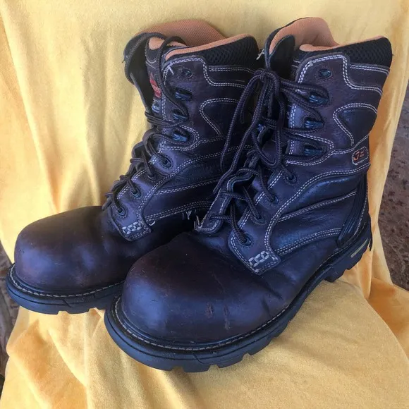 Thorogood 9" Sz 9.5 W Non Metallic Safety Toe Insulated Work Boots Brown m