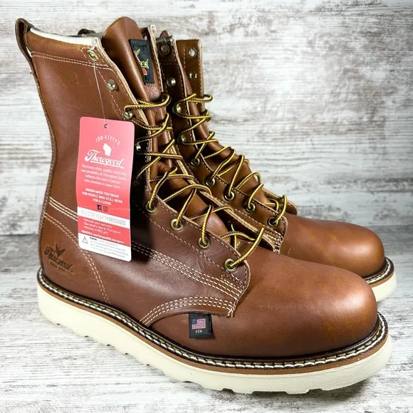 NEW Men’s Thorogood American Heritage 8” Work Boots Sz 10D.
          
      NWT