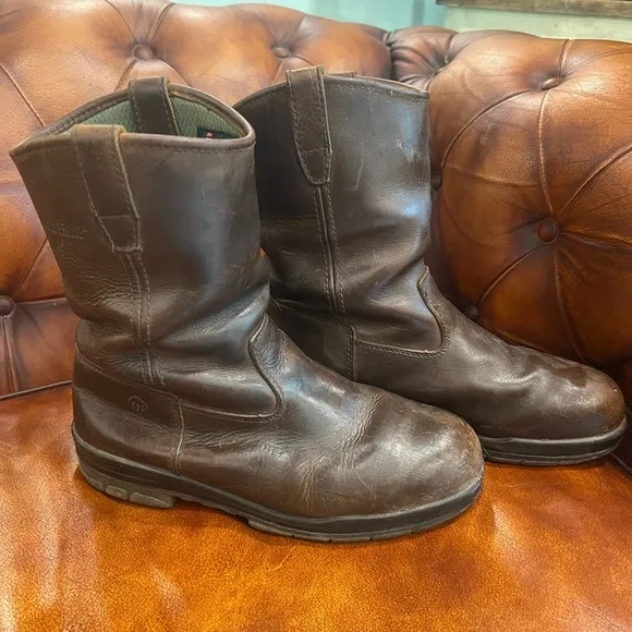 Wolverine Dura-Shock boots size 9M