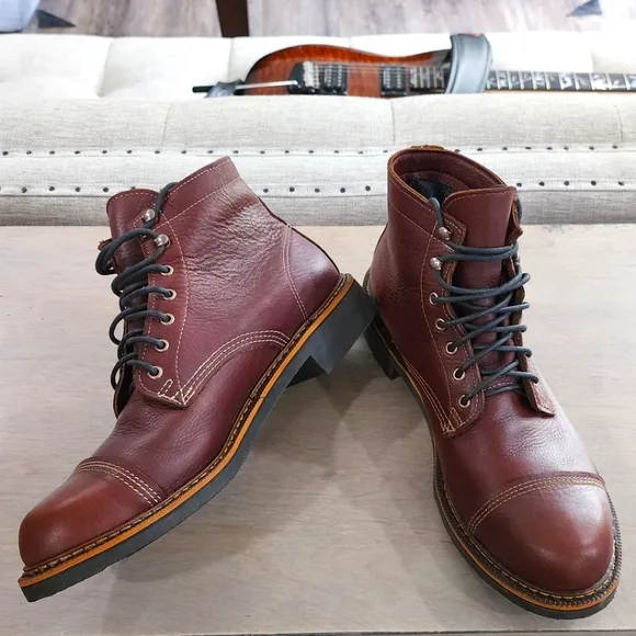 Wolverine Jenson 1000 Mile Plain-Toe Rugged Waterproof Boot Mahogany
          
      NWT