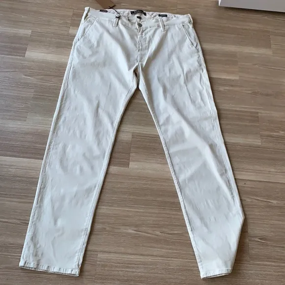 34 heritage size 40 X 34 NAPLES mid rise straight
          
      NWT