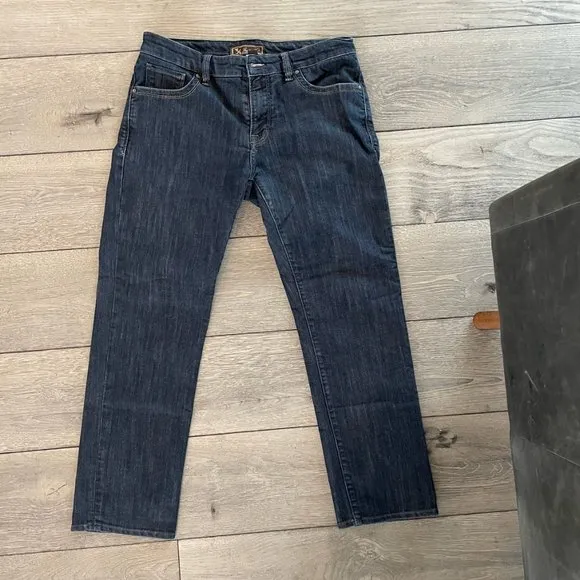 34 Heritage Courage Mid Rise, Straight Denim