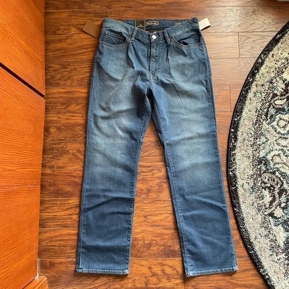 NWT 34 Heritage Mens Jeans 36/32
          
      NWT