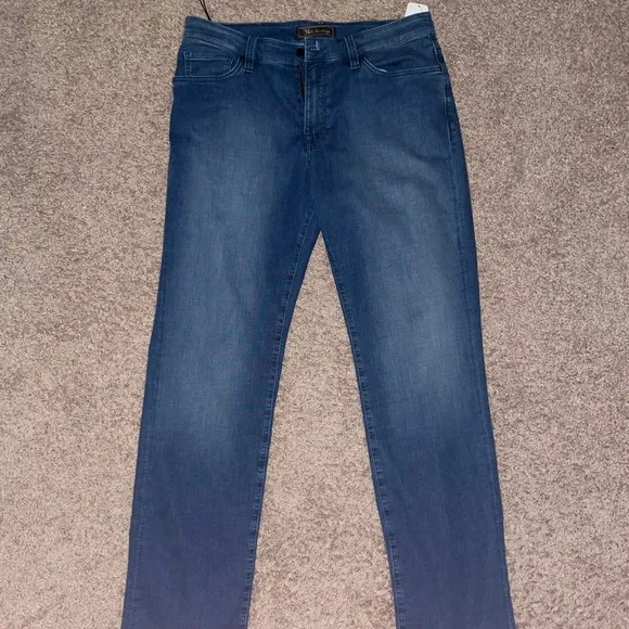 34 Heritage Jeans 36x34 NWT
          
      NWT