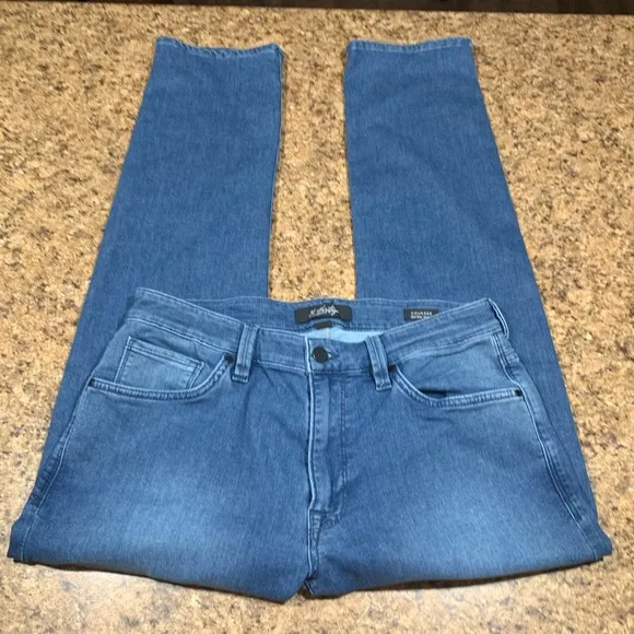 EUC 34 Heritage Mid Rise Straight Jeans Courage 34 30