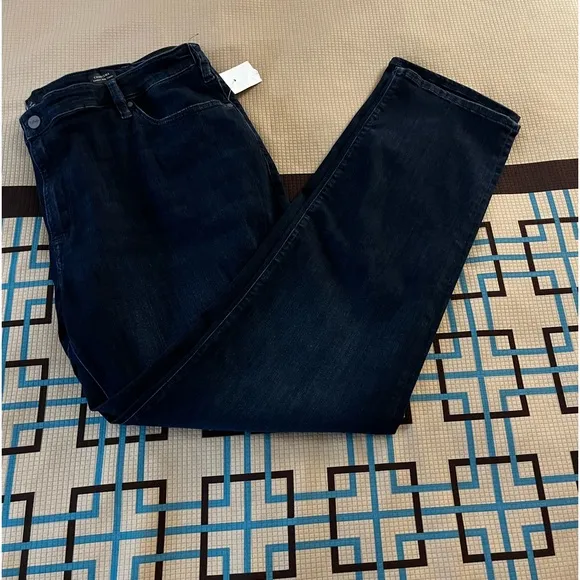 34 Heritage jeans Big &Tall NWT
          
      NWT