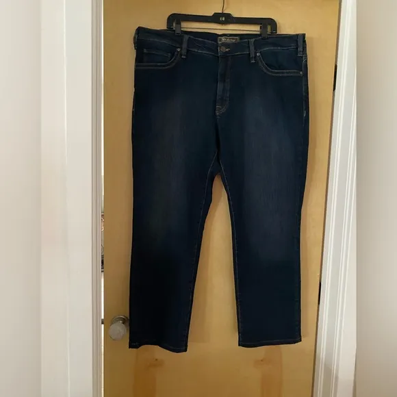 34 Heritage Mens Blue Denim Jeans.  Charisma classic fit 42 X 32 Big & Tall