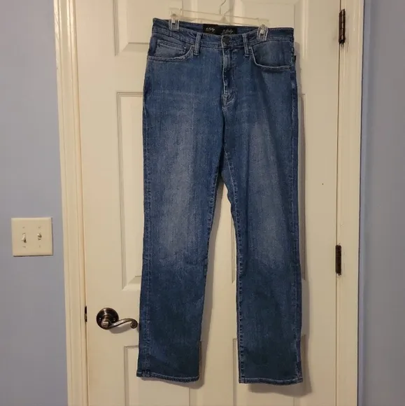 34 Heritage Jeans
          
      NWT