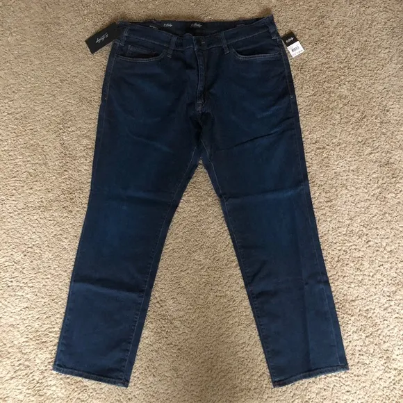 34 Heritage Dark Cashmere Charisma Jeans Men’s 40/30
          
      NWT
