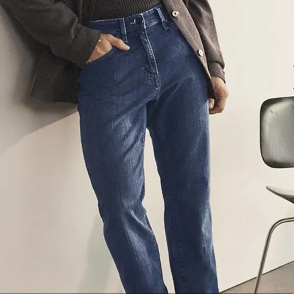 34 Heritage Charisma Relaxed Straight Jeans In Mid Comfort Sz 42X34
          
      NWT