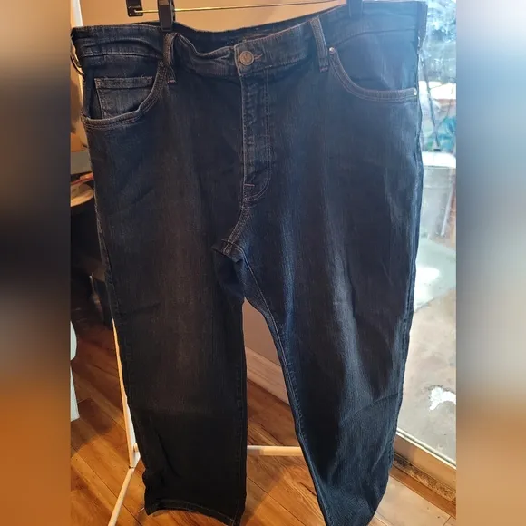34 Heritage size 42x28 Denim Destressed 5Pockets Beltloops Zip Button Mens Jeans
