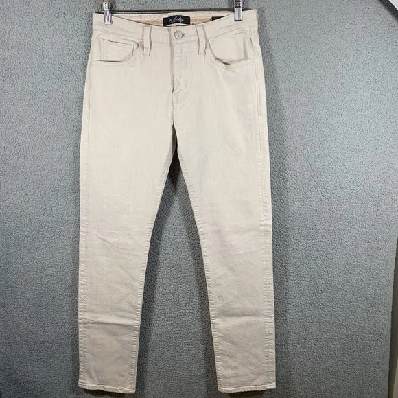 34 Heritage Jeans Men's 31x33 Ivory Courage Mid Rise Straight Leg Cotton Stretch