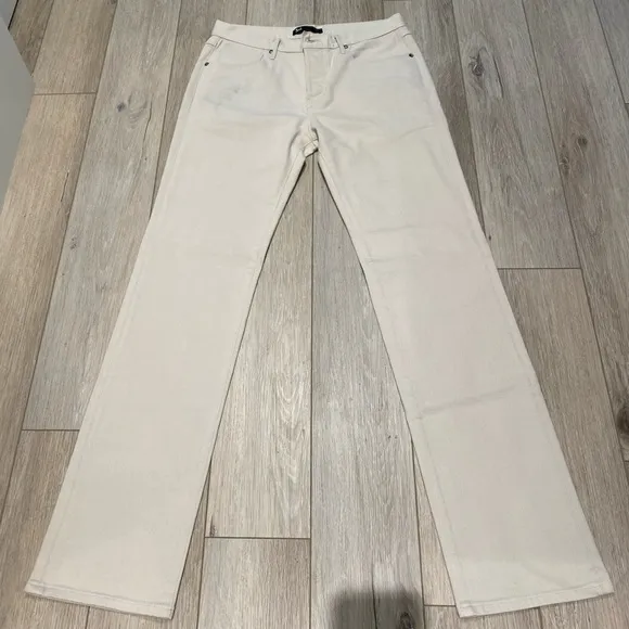 NWOT. 3x1 Denim Straight Leg jeans waist 34