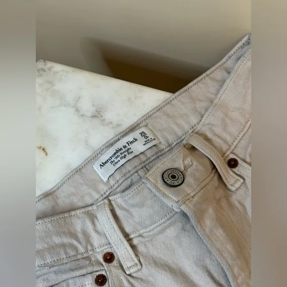 Abercrombie & Fitch Tan Slim Straight Jeans