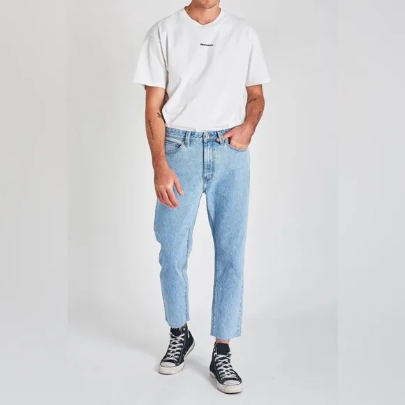 Abrand Chopped Straight Walkman Jeans
          
      NWT