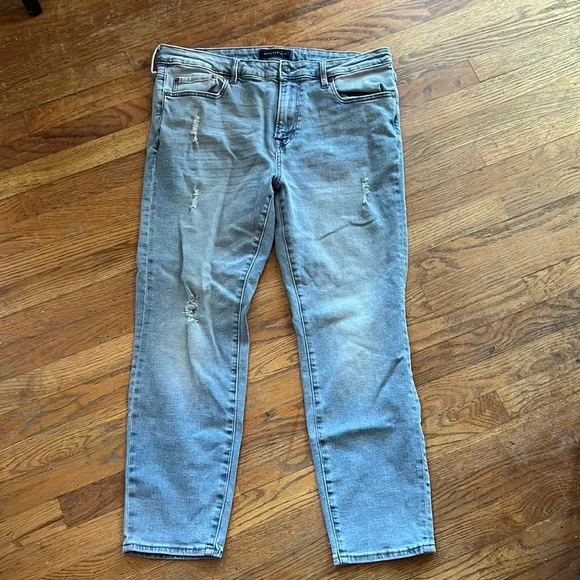 Aeropostale distressed denim jeans 38x30