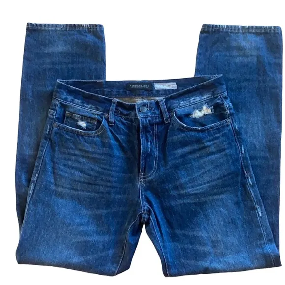 AEROPOSTALE STRAIGHT LEG MENS JEANS SZ 30/30 5-POCKET DESIGN ZIP BUTTON CLOSURE