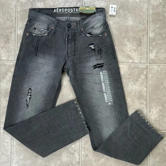 NWT Aeropostale Men's Straight Faded Gray Wash Destructed Jeans Sz 27w x 28L
          
      NWT