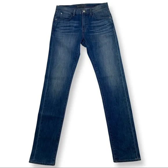 Agave Men’s Modernist Fit Classic Taper Jeans
          
      Boutique