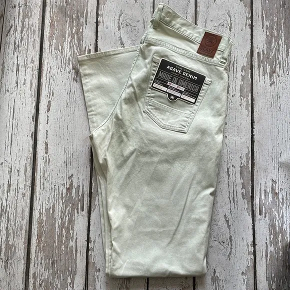 Agave Denim #11 Rocker Classic Taper
          
      NWT