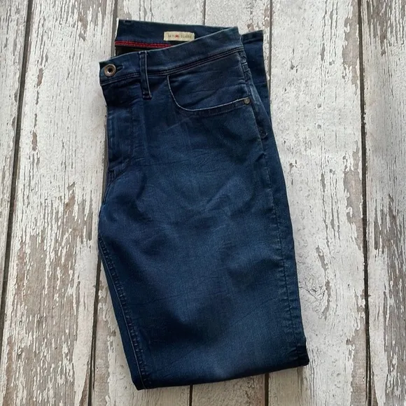 NWOT Agave Denim No 11 Classic