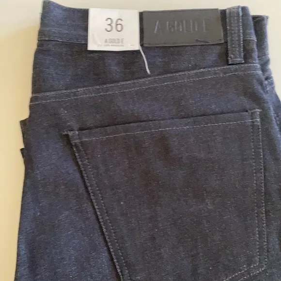 New Men’s Agolde Jeans 36”
          
      Boutique