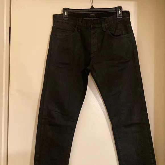 Slim fit jeans