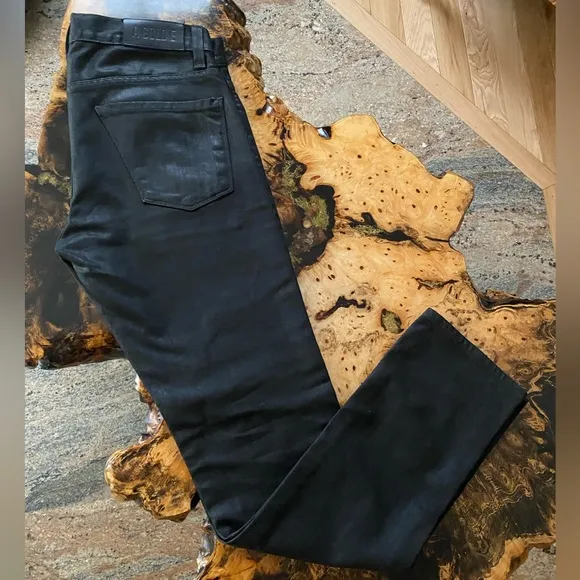 Agolde| 30x32| black wax jeans| like new condition.